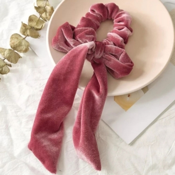 Allison Velvet Hair Bow - Pink - Picture 3 of 11